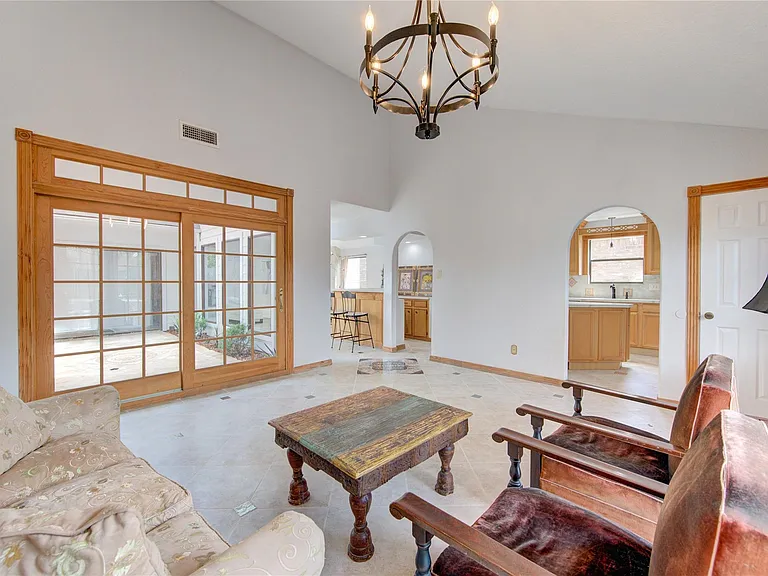 14214 Woodnook Dr — Photo 5