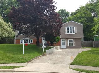 14104 Robinson Ct, Woodbridge, VA 22191