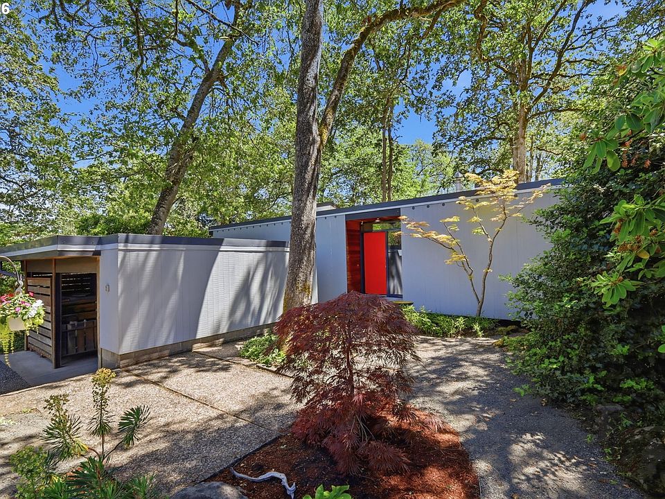1st image of 60 W 36th Ave