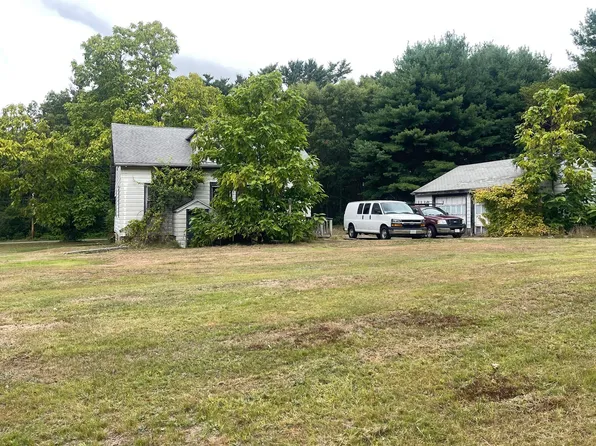 23 Taunton St, Lakeville, MA 02347