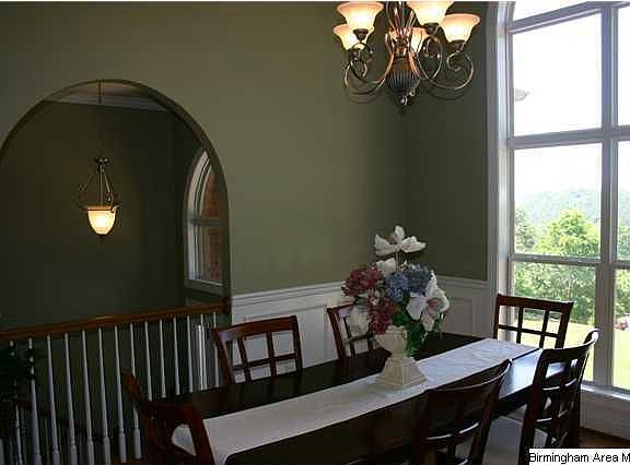 3rd image of 8604 Kim Cir