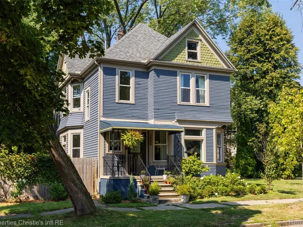 1225 Fischer St, Detroit, MI 48214