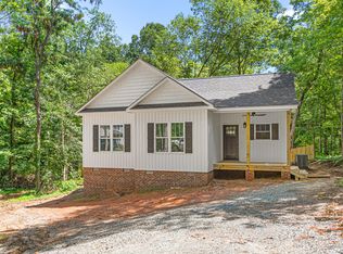 1952 Lewis Dr, Burlington, NC 27215