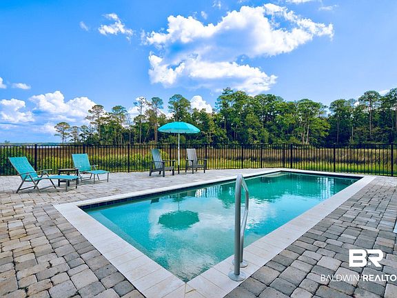 4th image of 10344 Canal Cir