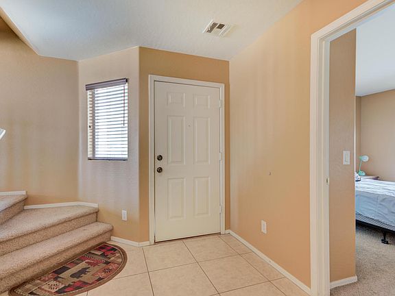 4th image of 37032 W Amalfi Ave