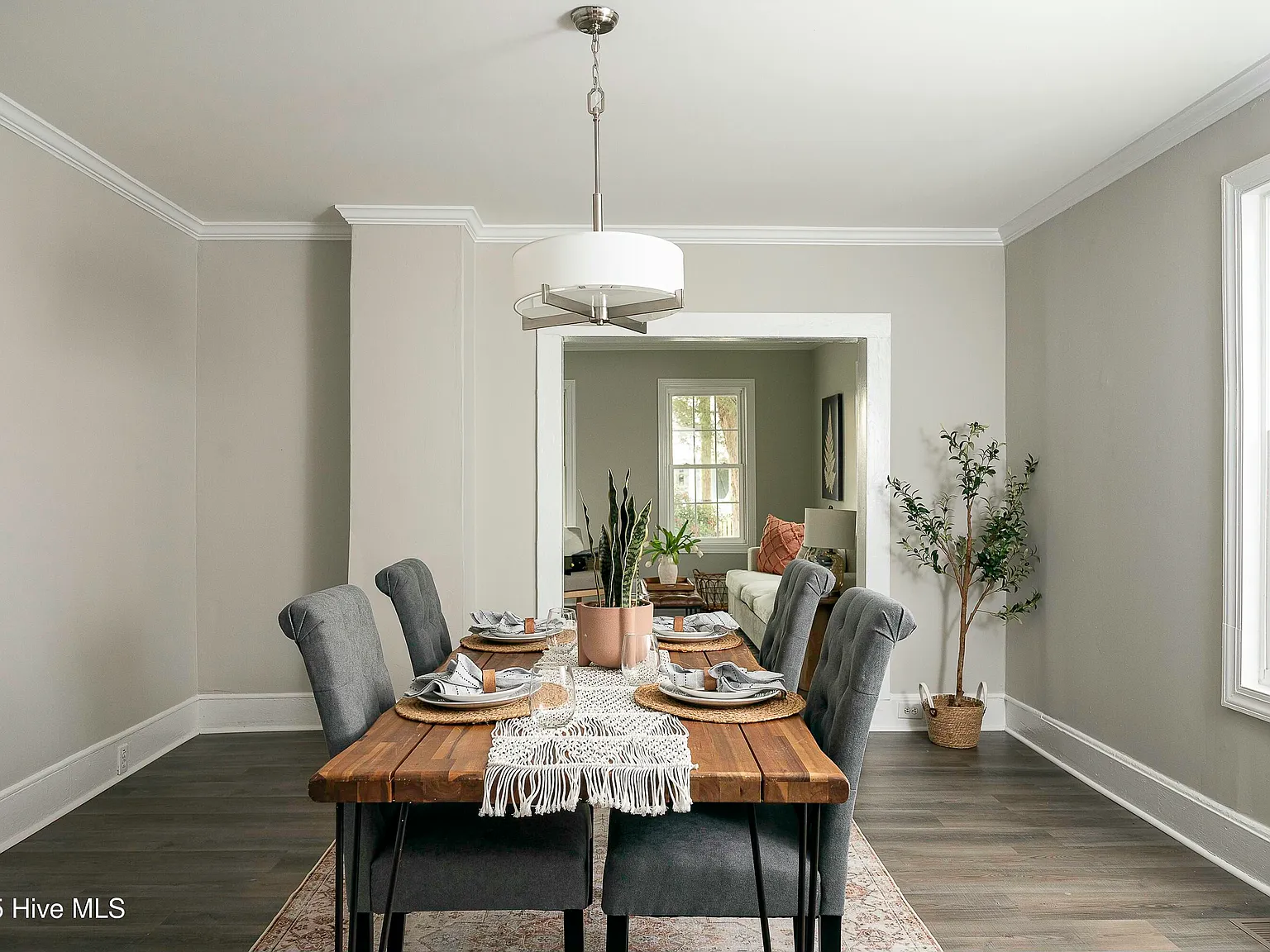 3 bed, 3.0 bath, $2,395 — Photo 3