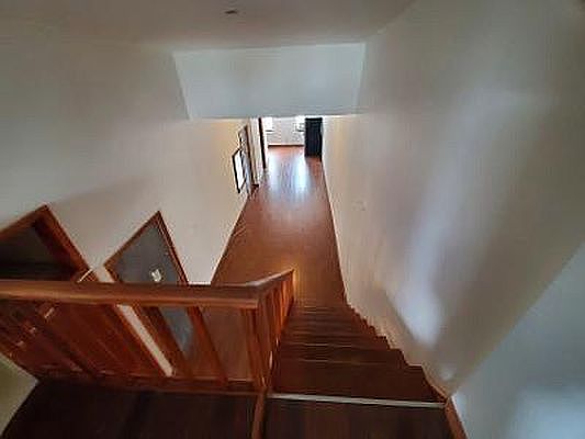 4th image of 44 Wilson Ave #1