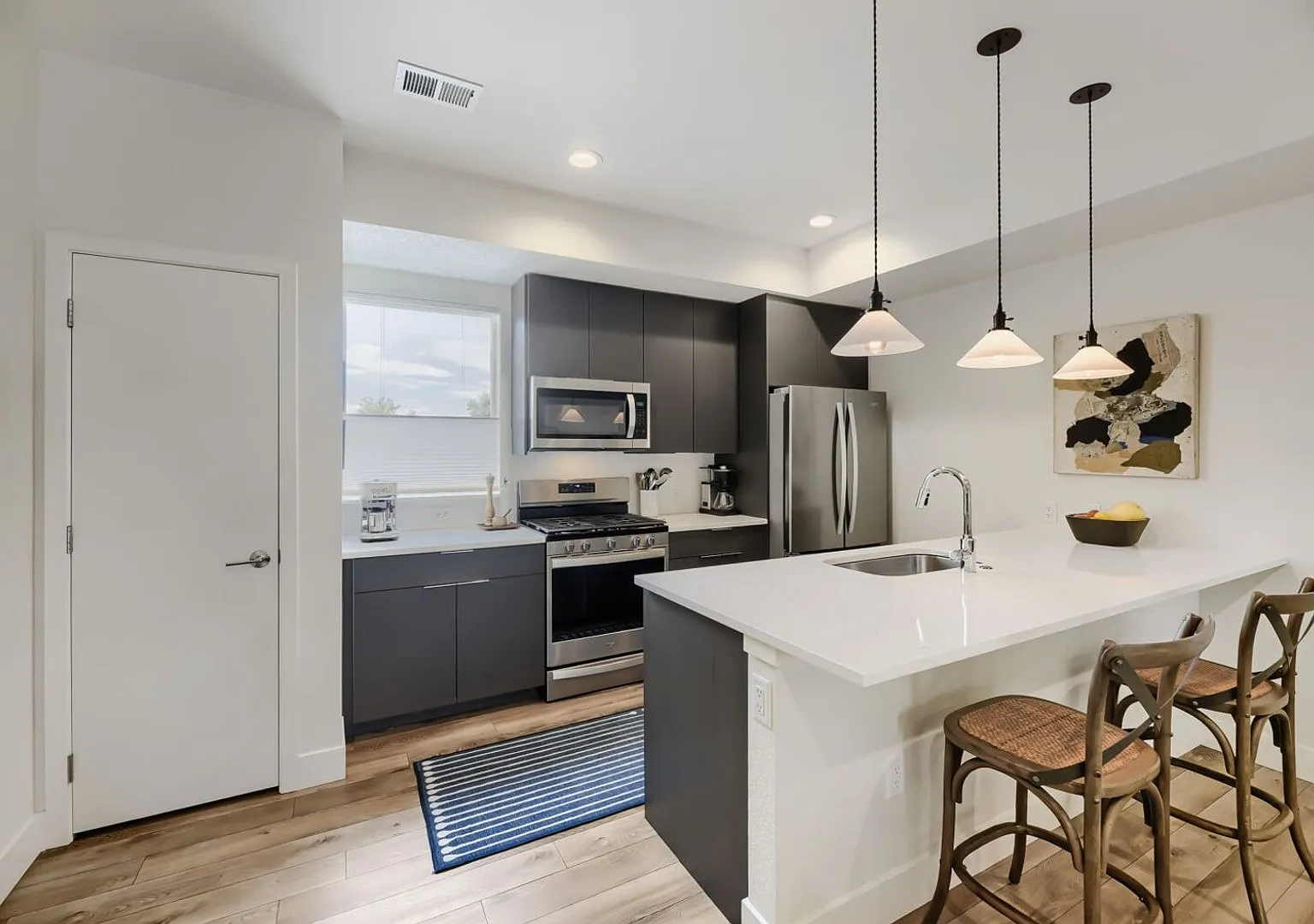 Charming 2BR Townhome in Denver — Photo 1
