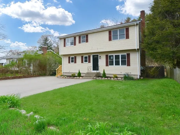263 Randolph St, Weymouth, MA 02190
