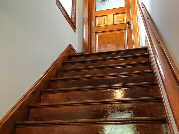 4th image of 78 Gregory St #Up