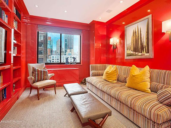4th image of 350 E 72nd St #10AB
