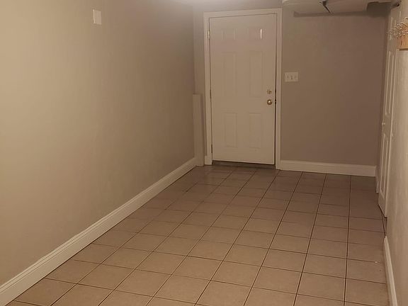 5th image of 4 Lido Ln