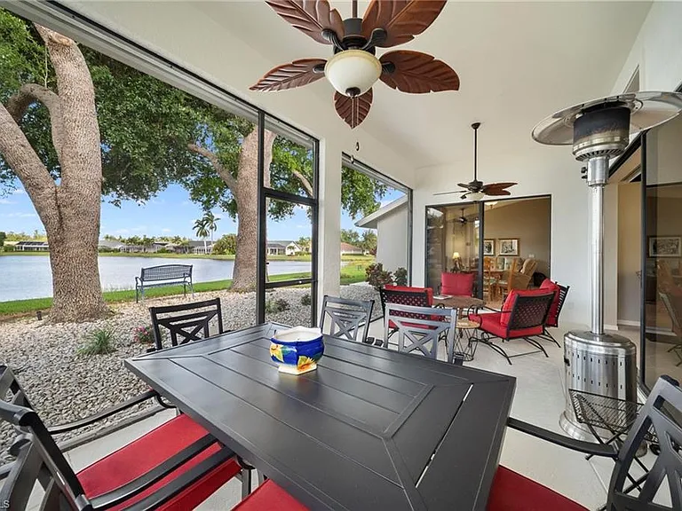 22361 Fountain Lakes Blvd — Photo 9