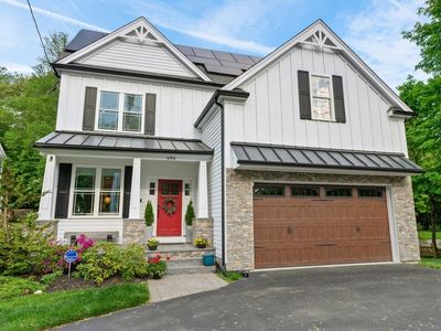 456 Chestnut St, Needham, MA, 02492