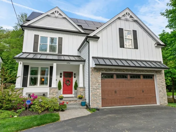456 Chestnut St, Needham, MA 02492