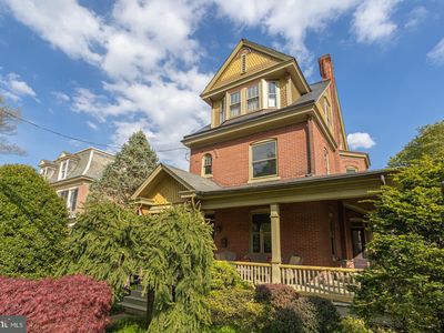 264 E Court St, Doylestown, PA, 18901