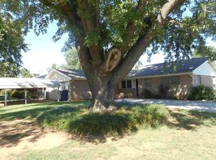 201 Westview St, Waukomis, OK 73773