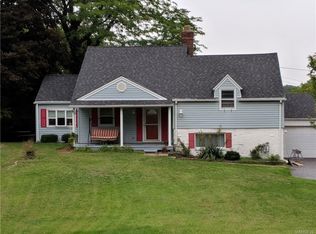 713 Ridge Rd, Lewiston, NY 14092