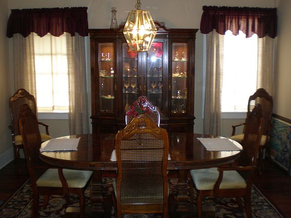 3rd image of 625 Minorca Ave
