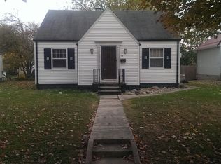 101 E Delaware Ave, Casey, IL 62420