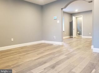 4612 Canton St, Philadelphia, PA 19127