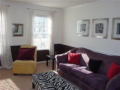 4th image of 56 W Waterbury Dr