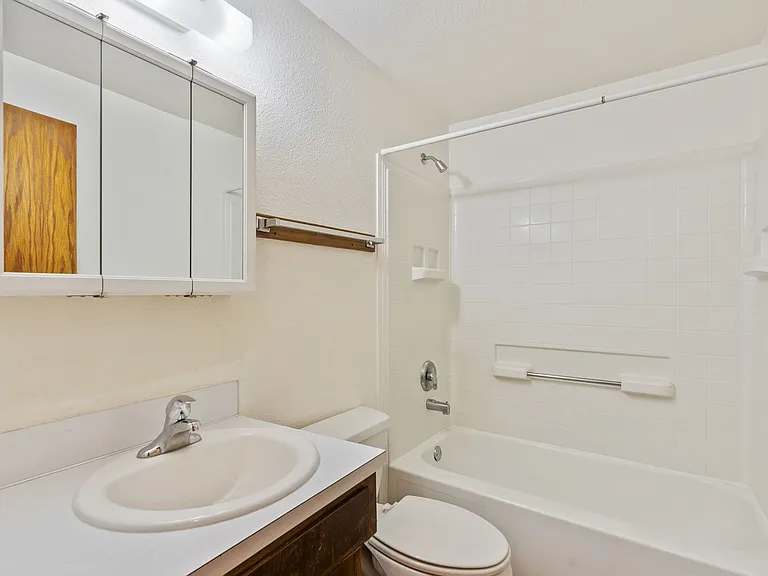 Percival Suites — Photo 77