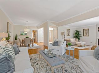 13 Beechwood Way, Briarcliff Manor, NY 10510