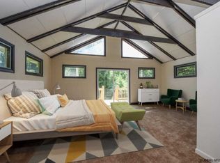 117 Dunsbach Ferry Rd, Cohoes, NY 12047