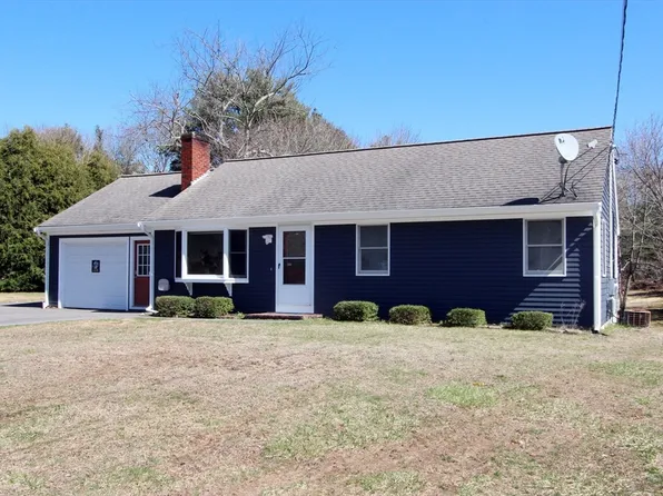 58 Harcourt Ave, Lakeville, MA 02347