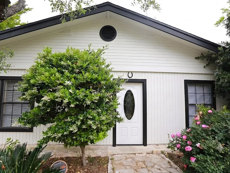 1125 San Augustine Dr — Photo 2