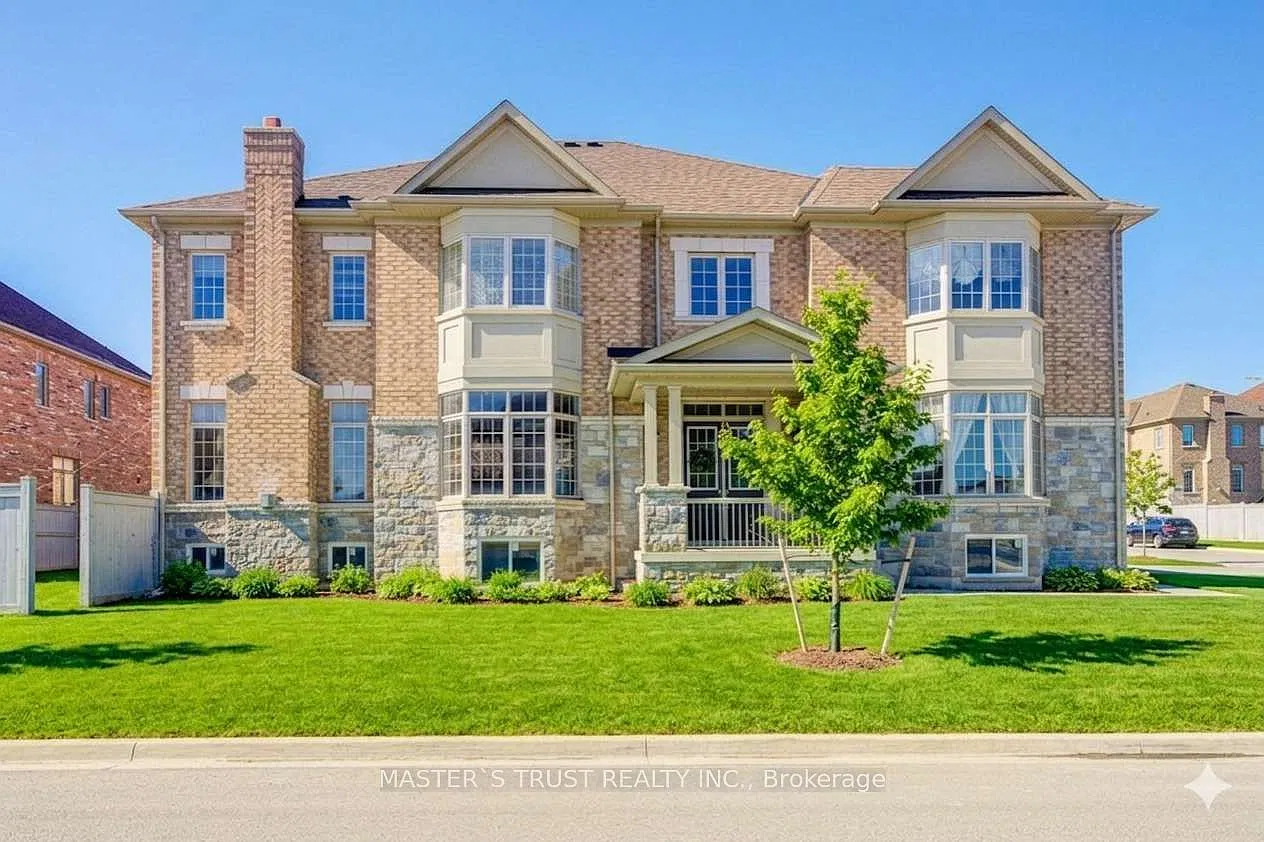 4 bed, $3,450 — Photo 1