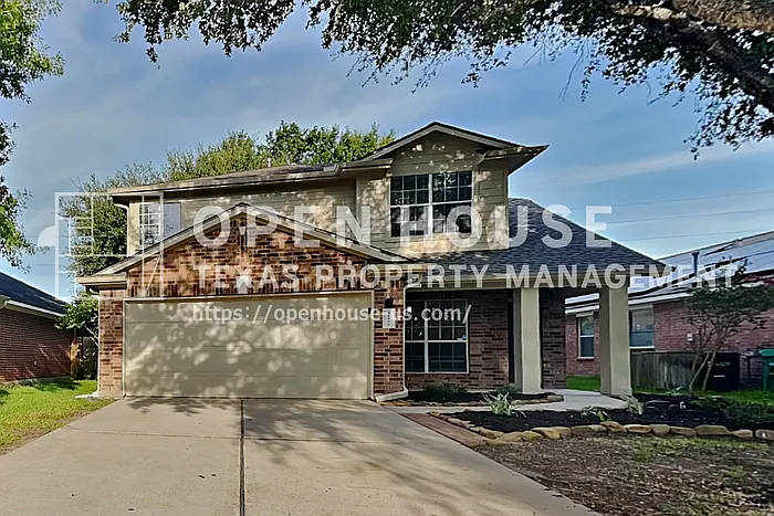 3 bed, 2.5 bath, 1993 sqft, $2,175 — Photo 1