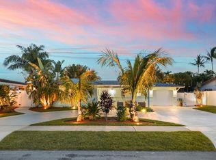 1082 SW 3rd St, Boca Raton, FL 33486