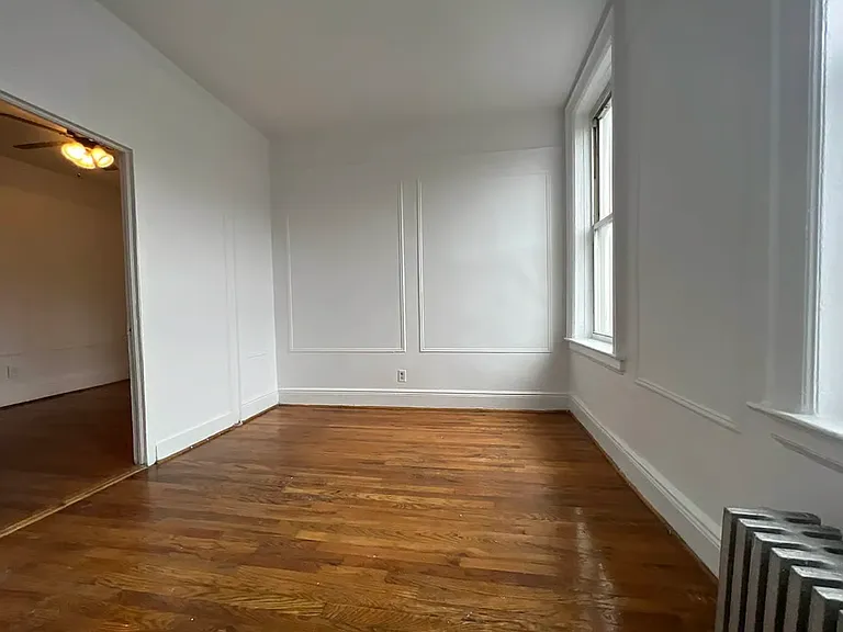1556 Atlantic Ave #2R — Photo 10