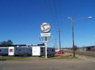 2526 Main St, Columbus, MS 39701