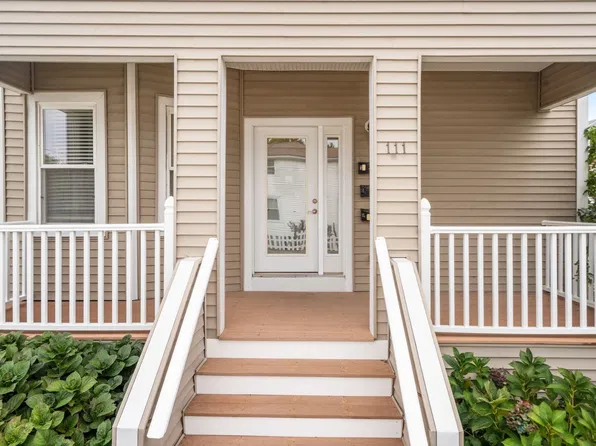 111 Sumner St #2, Quincy, MA 02169