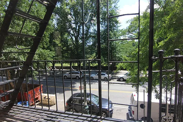 Rented by GPA Realty | media 30