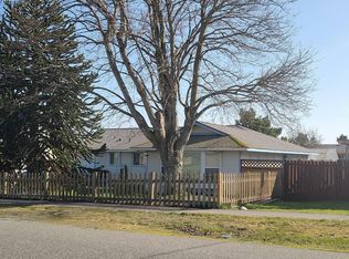 357 SW 3rd Ave, Oak Harbor, WA 98277