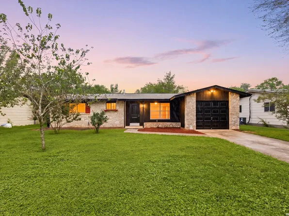 5230 SWANN LN, San Antonio, TX 78219
