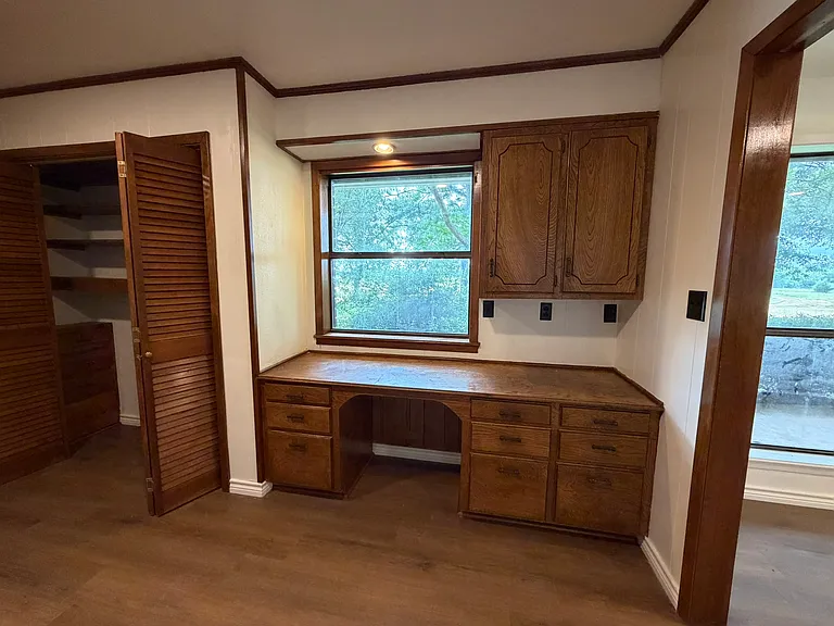 5166 Interstate Highway 30 Service Rd — Photo 14
