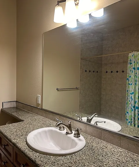 400 Washington Ave #210 — Photo 11