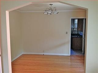 2nd image of 2294 Peachtree Ln
