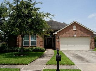 2110 Rome Dr, Pearland, TX 77581