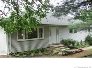 2970 State St, Hamden, CT 06517