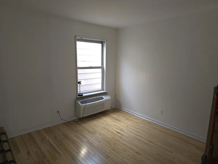 6715 Polk St #7 — Photo 14