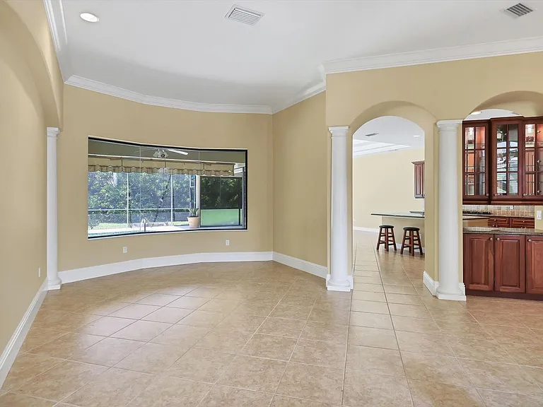 4688 Tuscana Dr — Photo 6
