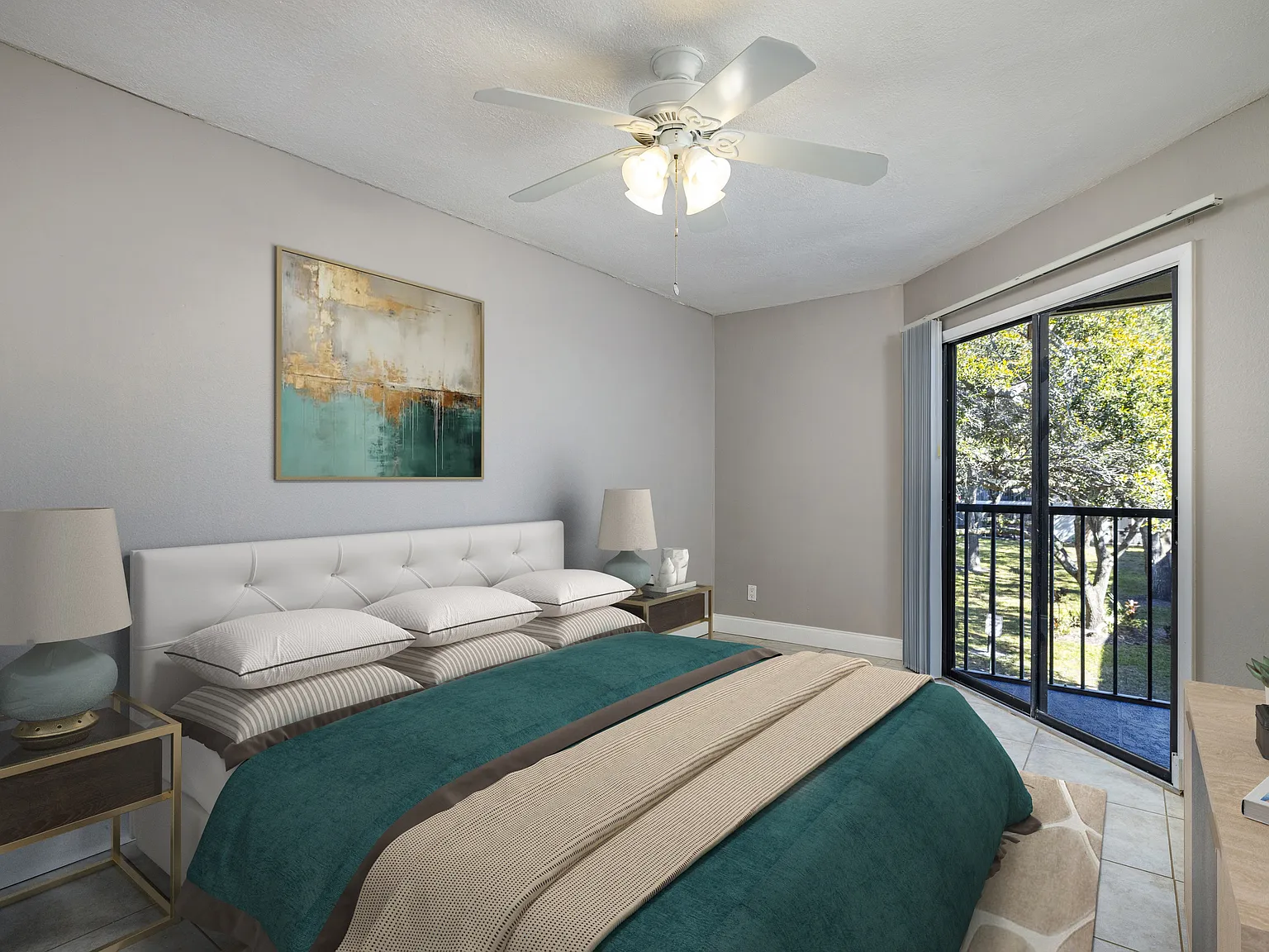 Meridian Luxury Condominiums — Photo 4