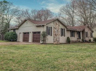 400 Marbeth Ln, Tullahoma, TN 37388