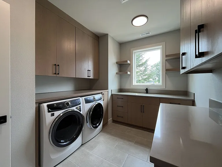 17402 NW Lonerock Dr — Photo 52